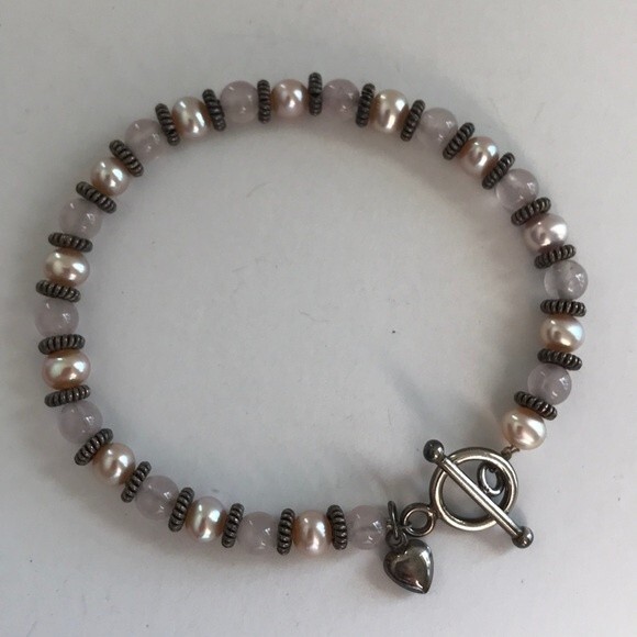 Vintage Handmade Mauve Pearls Rose Quartz Sterling Silver Charm Toggle Bracelet - Picture 5 of 9